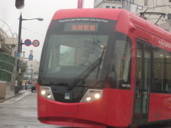 赤い路面電車