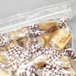 コーヒーキャラメル700gジップ付きパック