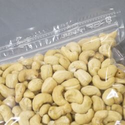 無塩カシューナッツ800gジップ付きパック