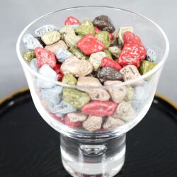 月の小石チョコAグラスディスプレイ